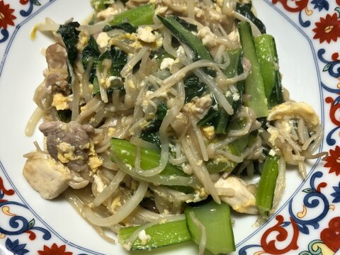 簡単ボリューム夕飯★豚肉と小松菜の中華風卵炒め